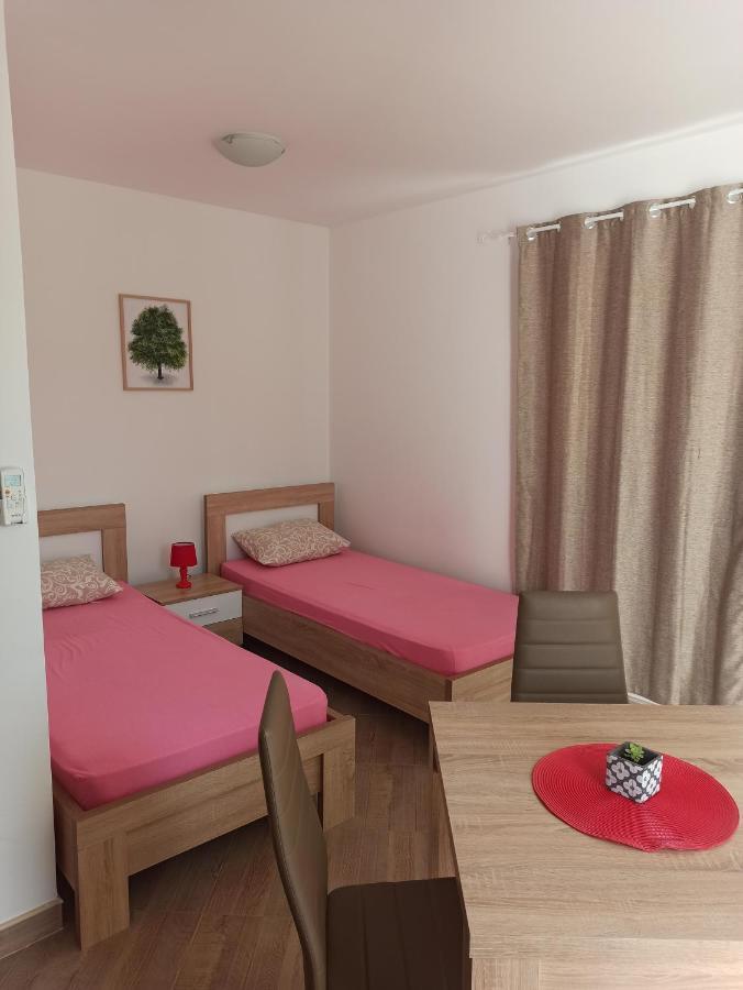Lastva Holliday Rooms Будва Екстер'єр фото