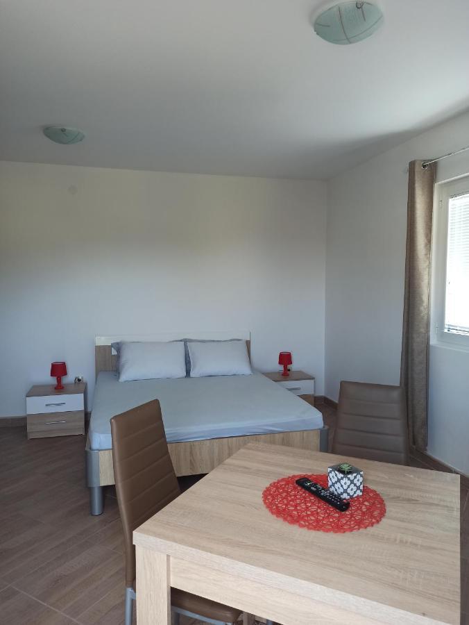 Lastva Holliday Rooms Будва Екстер'єр фото