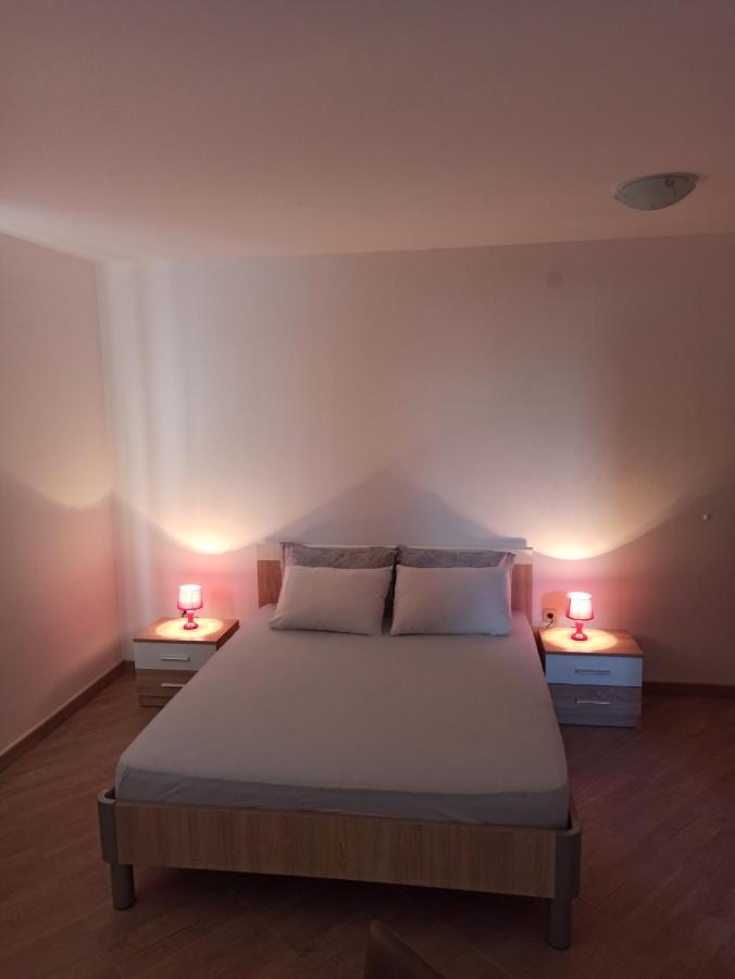 Lastva Holliday Rooms Будва Екстер'єр фото